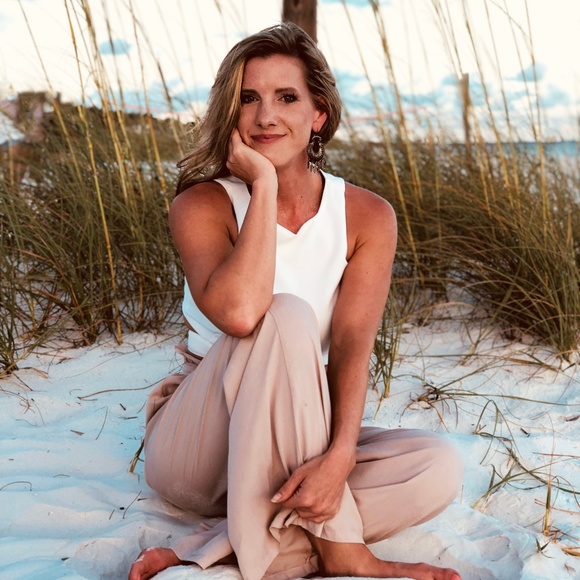 Meet the Posher - Picture 1 of 8